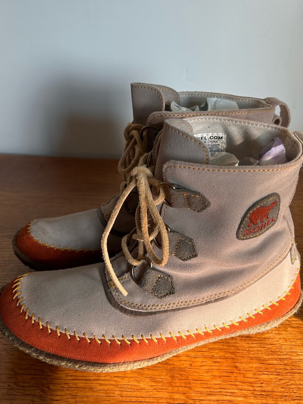 SOREL JOPLIN MOCCASIN SUEDE BOOTS - Picture 3 of 8